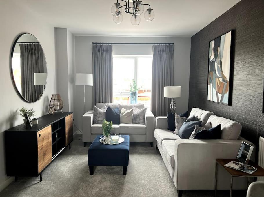 Вилла Waterside House Лестер Экстерьер фото