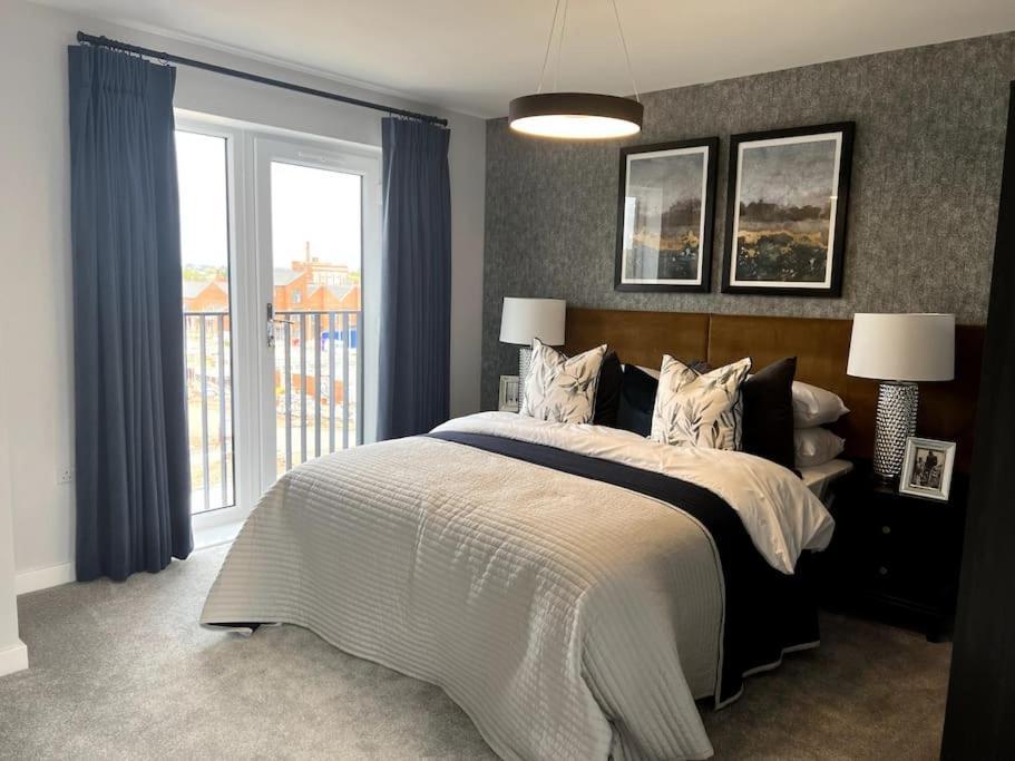 Вилла Waterside House Лестер Экстерьер фото